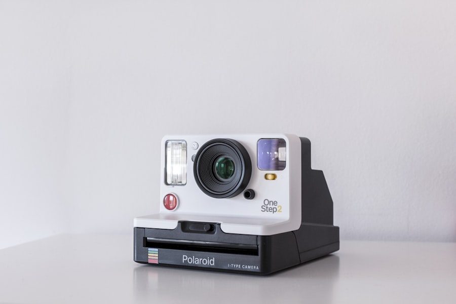 Polaroid OneStep 2 i-Type, alb
